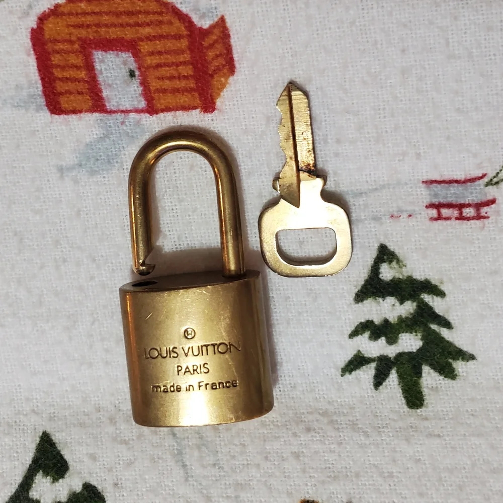 Louis Vuitton Authentic Vintage Gold Brass Padlock And Key